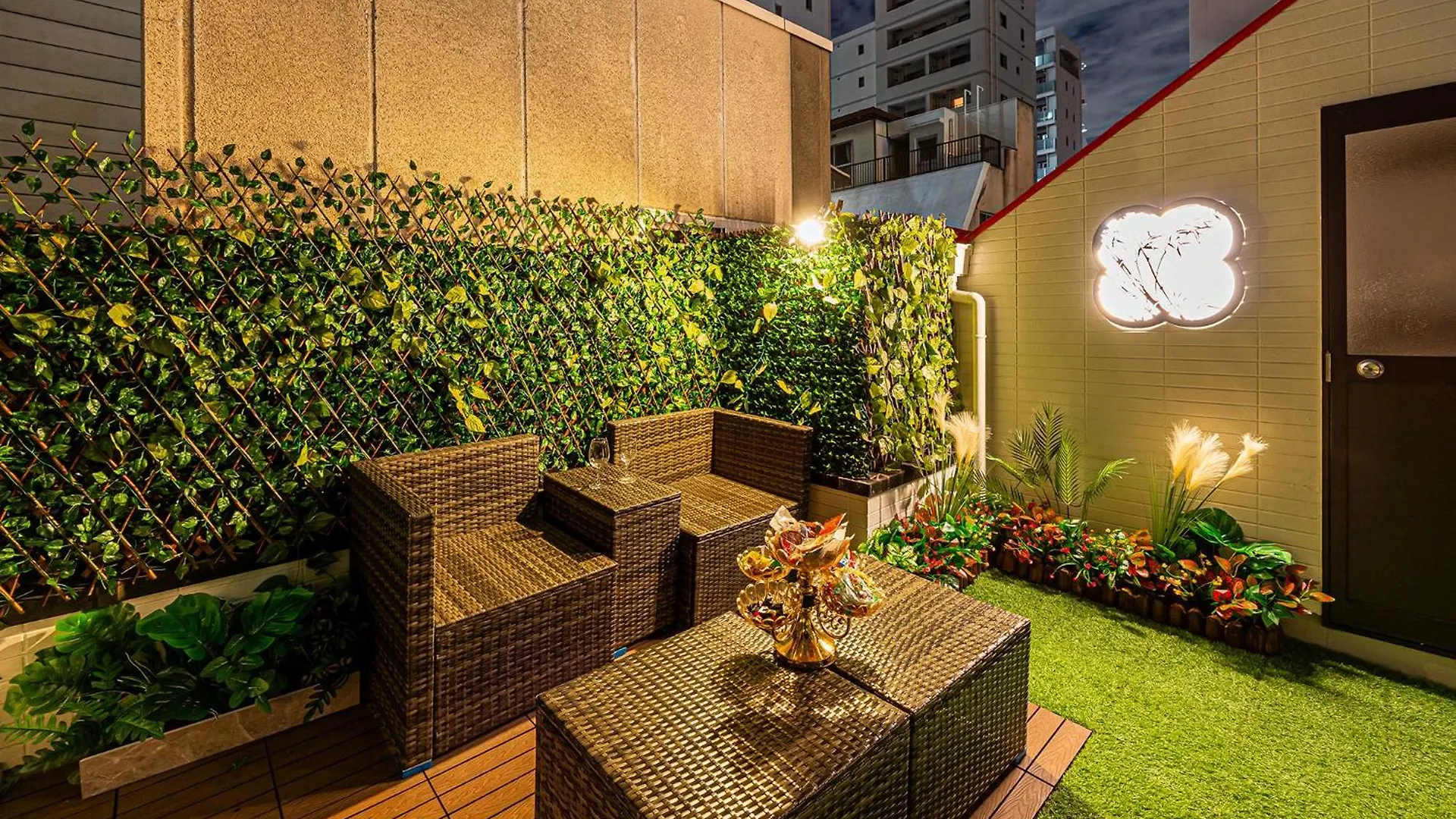 春5Gwifi Tokyodome皇居1Km〜 Roofgarden 上野秋葉原銀座東京2Km～都心 0*,